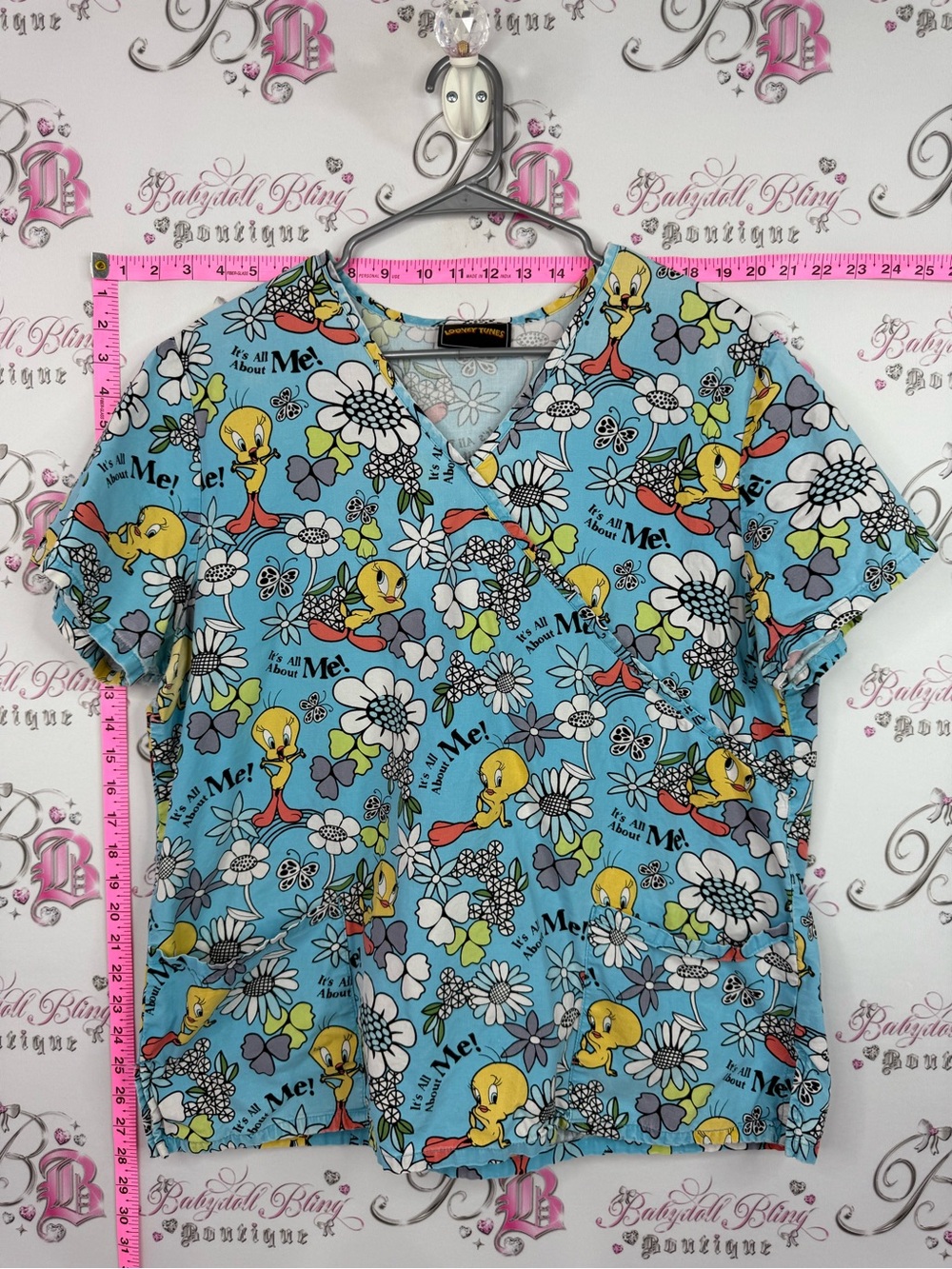 Looney Tunes it’s all about me tweety bird Light Blue Floral Scrub Top